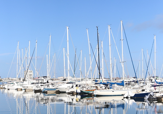 Blog Post: How to (legally) enter a yacht club you don’t belong to