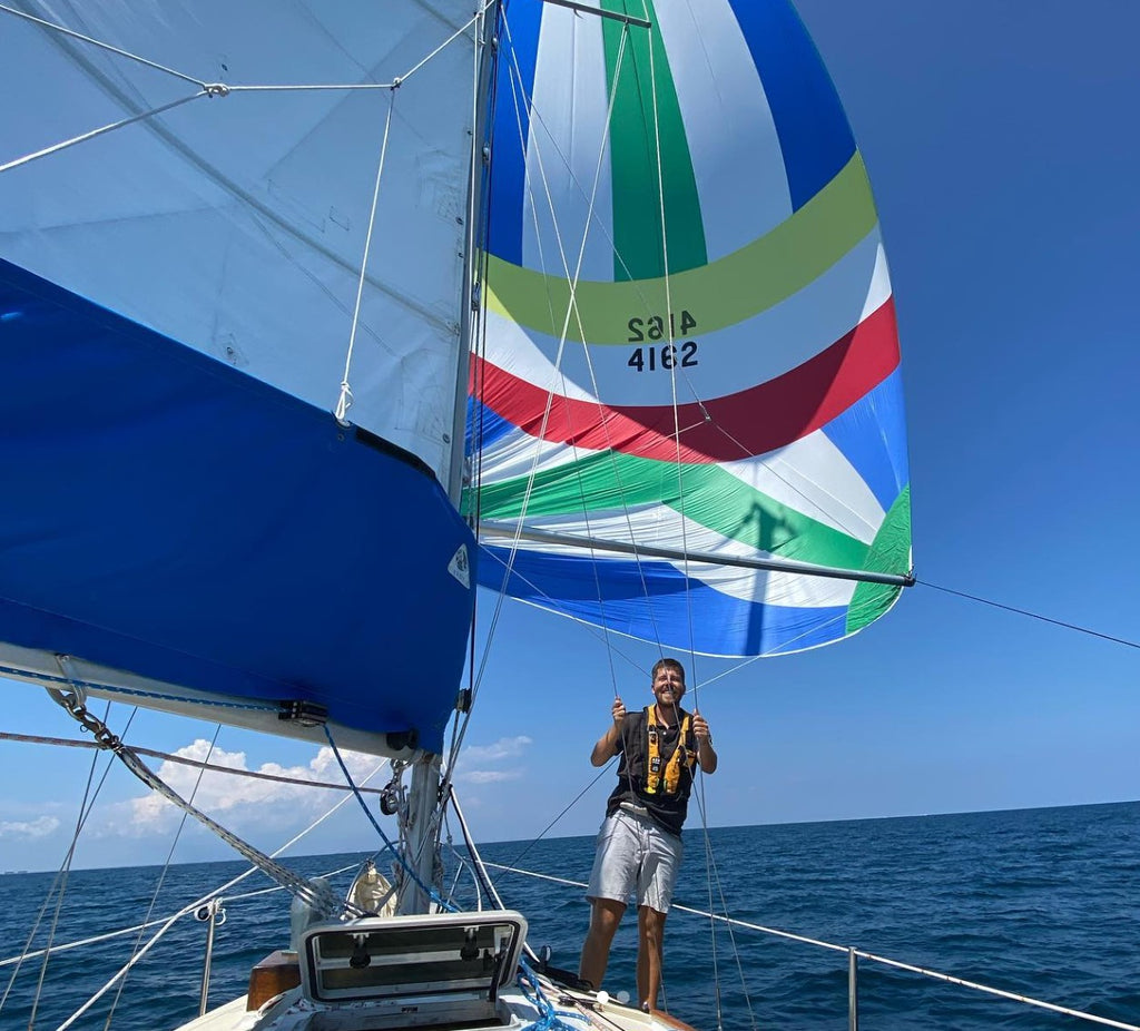 What it's like to sail by yourself from LA to Hawaii...on a 23ft boat